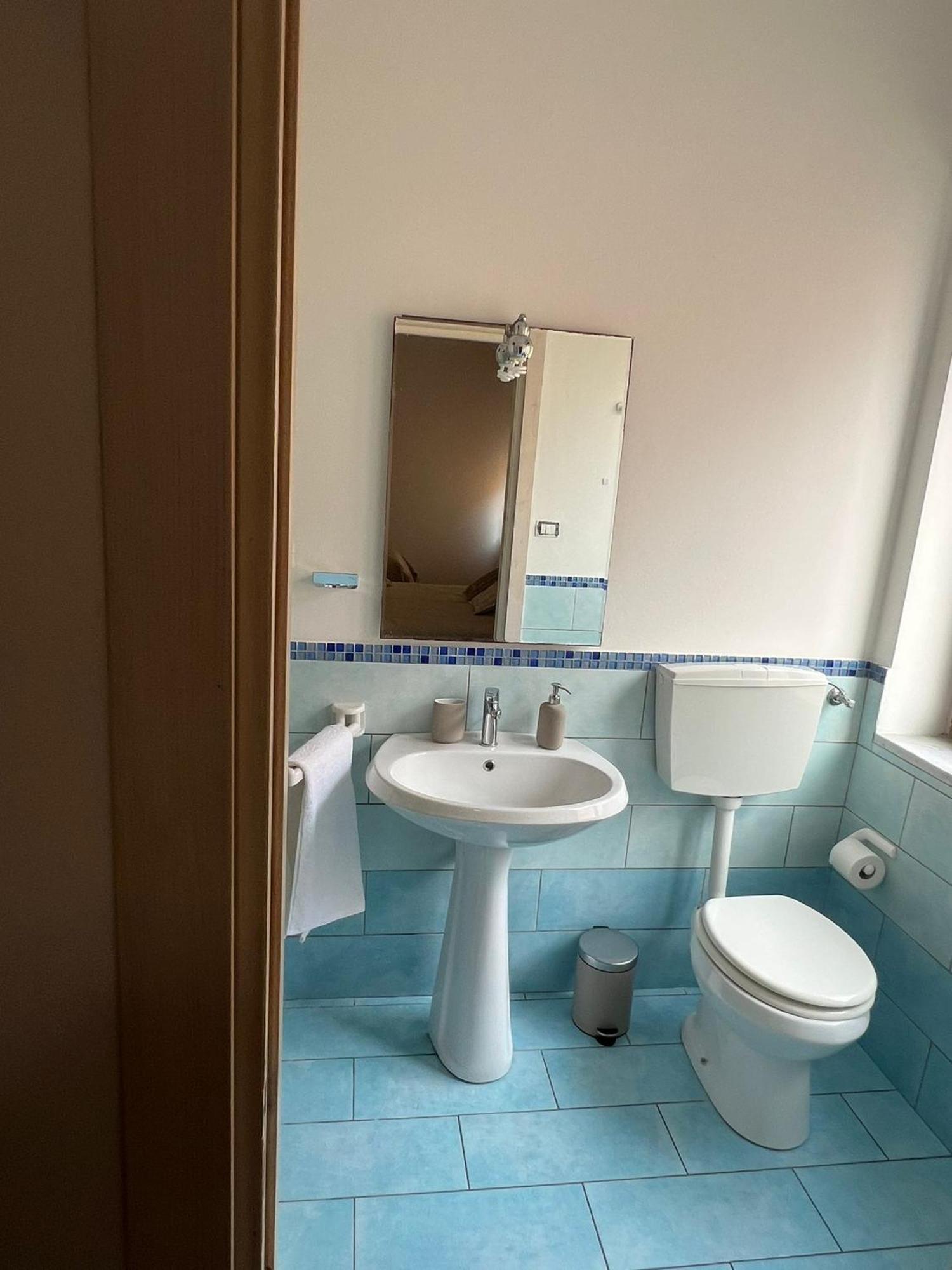B&B Via Dei Mille Castelsardo Eksteriør billede