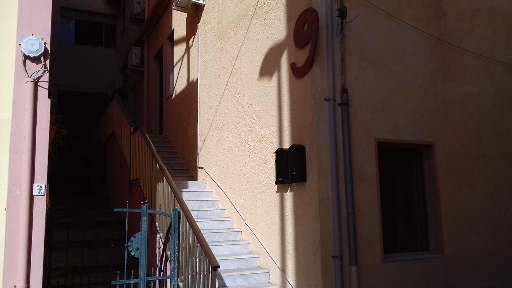 B&B Via Dei Mille Castelsardo Eksteriør billede